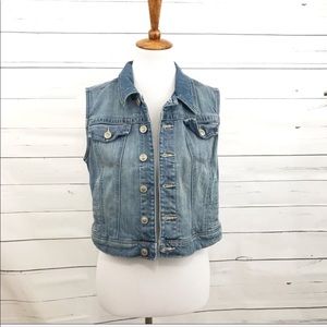 LC Lauren Conrad denim vest size medium